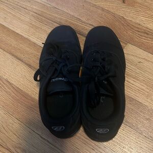 Black heelys